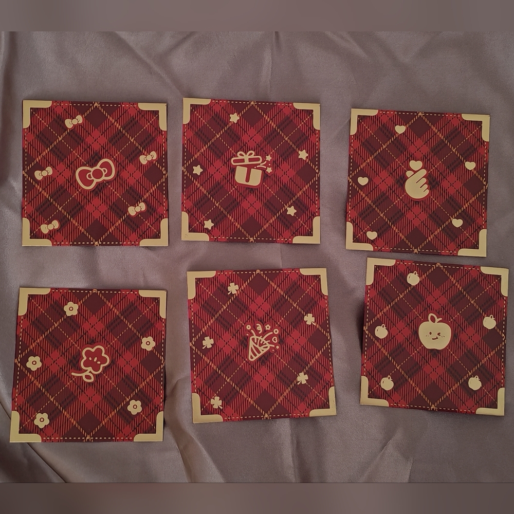 Festive Plaid Holiday Gift Card Holder Set - Red and Gold